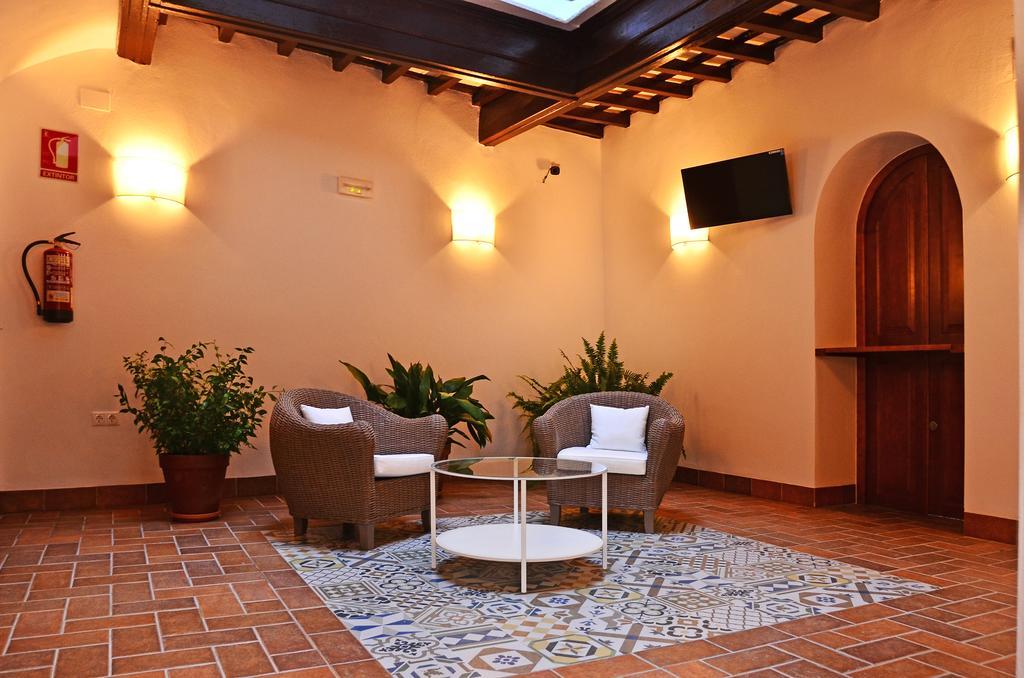 Hostal La Fonda Conil De La Frontera Exteriör bild