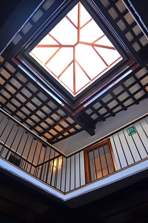 Hostal La Fonda Conil De La Frontera Exteriör bild