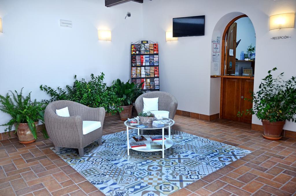Hostal La Fonda Conil De La Frontera Exteriör bild